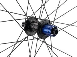 Tune Set De Roues TSR35 Disc Center Lock 28" 13 Tune Set De Roues TSR35 Disc Center Lock 28" -Composants De Vélo 429999