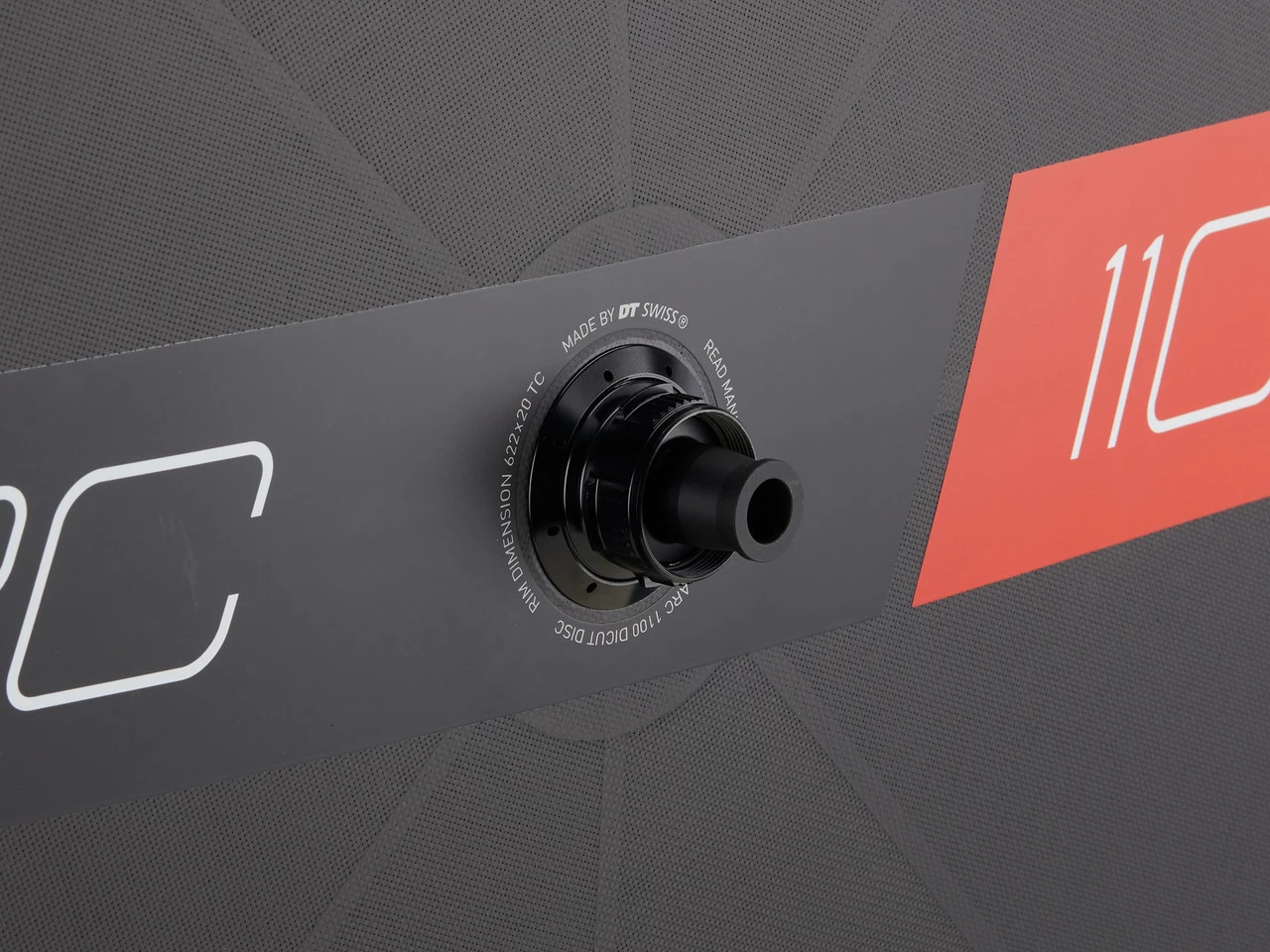Dt-swiss Set De Roues En Carbone ARC 1400 DICUT 50/Pleine Disc Center Lock 28" 9 Dt-swiss Set De Roues En Carbone ARC 1400 DICUT 50/Pleine Disc Center Lock 28" – Image 7
